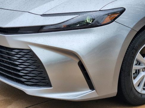 New 2026 Toyota Camry LE FWD image 7