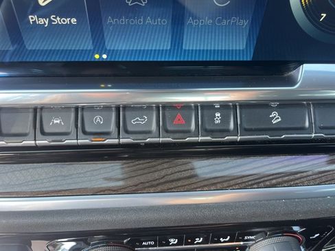 Used 2022 Chevrolet Silverado 1500 RST image 32