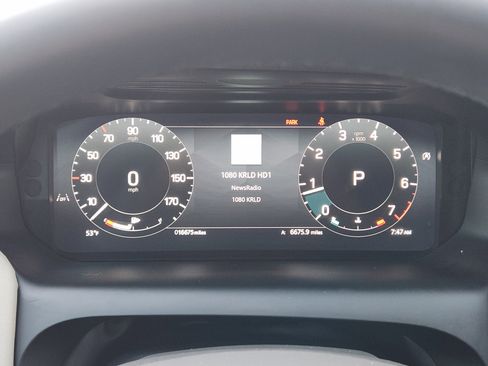 Used 2024 Land Rover Discovery Sport S image 17