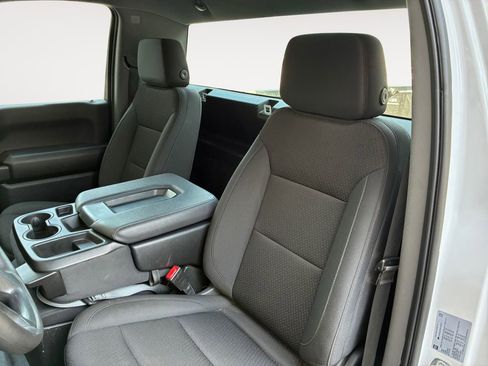 Used 2025 Chevrolet Silverado 1500 W/T image 13