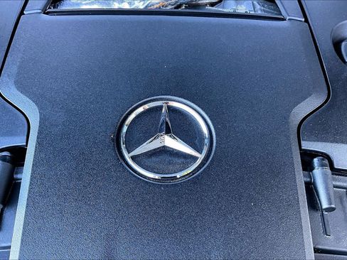 Used 2024 Mercedes-Benz Maybach GLS 600 Maybach GLS 600 image 32