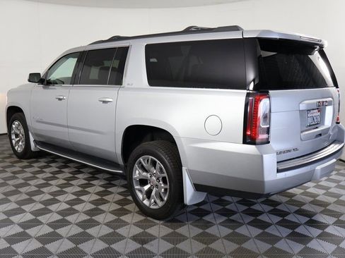 Used 2017 GMC Yukon XL SLT w/ Open Road Package image 5