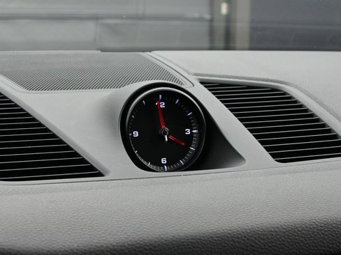 Certified 2023 Porsche Cayenne Platinum Edition AWD/4WD image 10