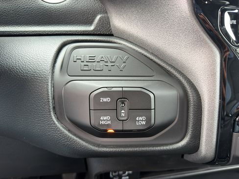 New 2026 RAM 2500 Tradesman AWD/4WD image 22