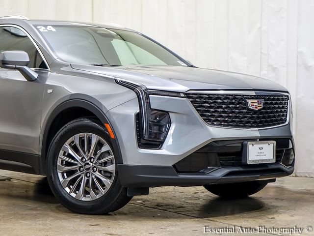 Used 2024 Cadillac XT4 Premium Luxury FWD image 6
