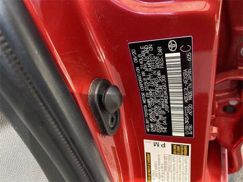Certified 2021 Toyota Corolla SE w/ SE Premium Package FWD image 33