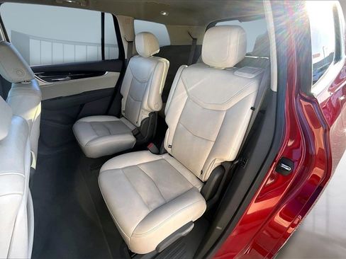 Used 2023 Cadillac XT6 Premium Luxury w/ Technology Package image 26