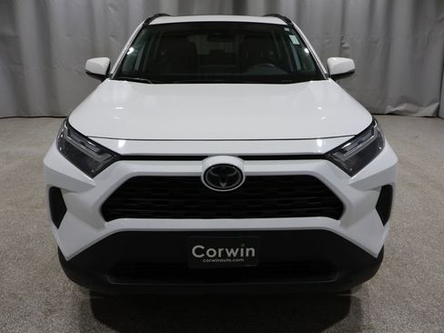 Used 2023 Toyota RAV4 XLE w/ Convenience Package image 9