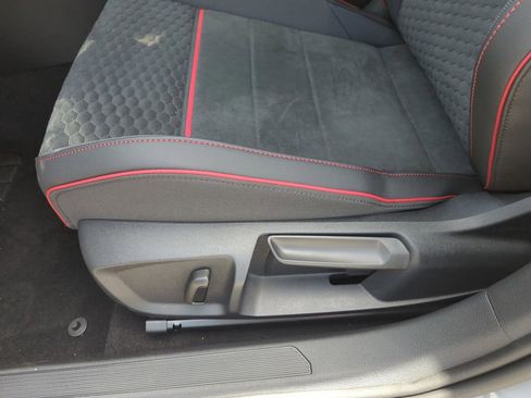 New 2026 Volkswagen GTI SE FWD image 29