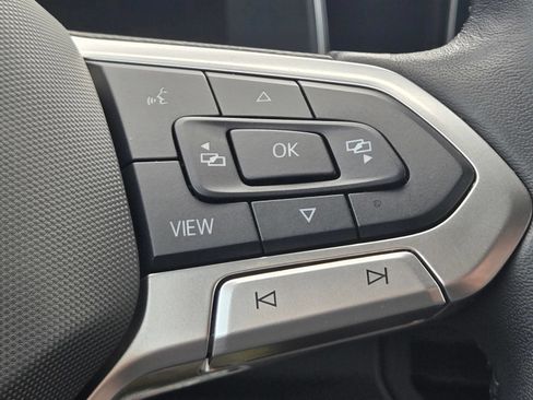 Used 2025 Volkswagen Jetta Sport FWD image 27