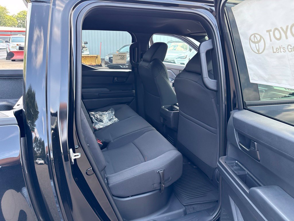 Used 2026 Toyota Tacoma SR5 AWD/4WD image 17