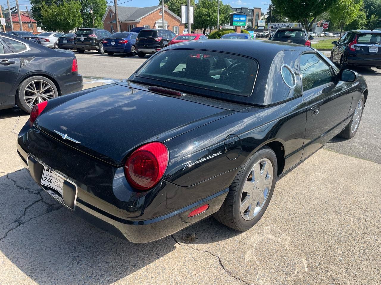 Used 2003 Ford Thunderbird RWD image 21
