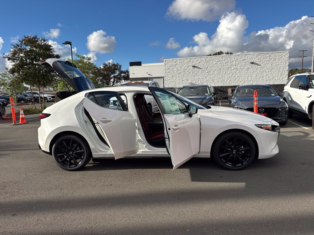 New 2026 MAZDA MAZDA3 Carbon AWD/4WD image 28
