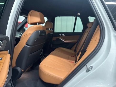 Used 2023 BMW X5 xDrive40i AWD/4WD image 21