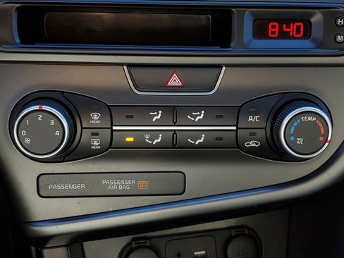 Used 2015 Kia Optima LX image 24