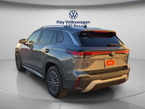 New 2026 Volkswagen Tiguan S image 4