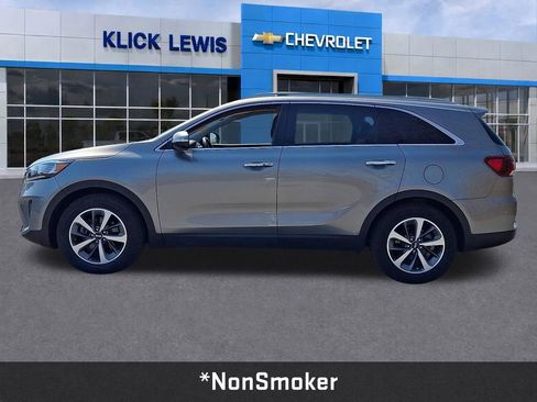 Used 2019 Kia Sorento EX image 4
