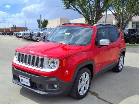 Used 2018 Jeep Renegade Limited w/ Safety & Security Group FWD image 27