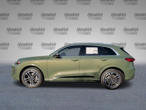 New 2025 Audi Q5 Prestige image 6