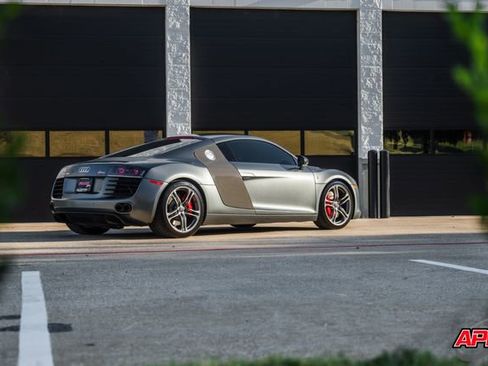 Used 2012 Audi R8 V8 image 74