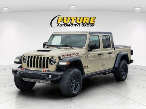 Used 2022 Jeep Gladiator Mojave w/ LED Lighting Group AWD/4WD image 5