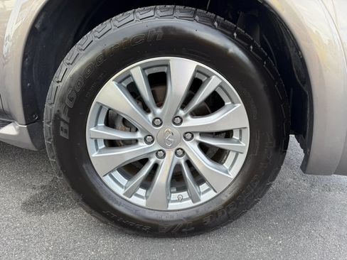 Used 2015 INFINITI QX80 4WD w/ Theater Package image 43