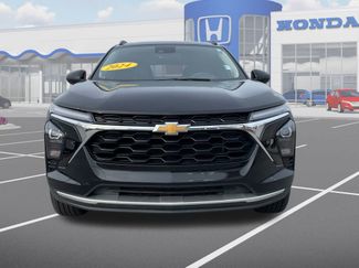 Used 2024 Chevrolet Trax LT video 2