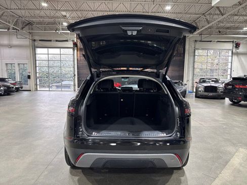 Used 2018 Land Rover Range Rover Velar S image 15