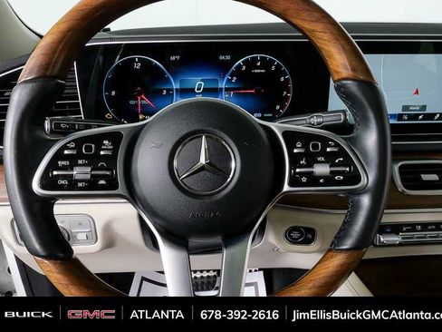 Used 2022 Mercedes-Benz GLS 450 4MATIC image 9
