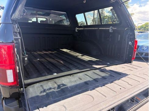 Used 2020 Ford F150 Lariat image 31
