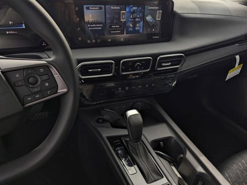 New 2026 Nissan Sentra SV w/ Floor Mat Package FWD image 10