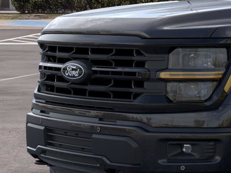 New 2026 Ford F150 XLT w/ Equipment Group 302A MID AWD/4WD image 17