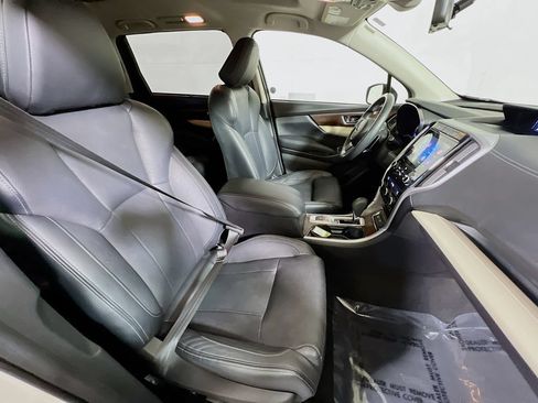 Used 2022 Subaru Ascent Touring AWD/4WD image 25