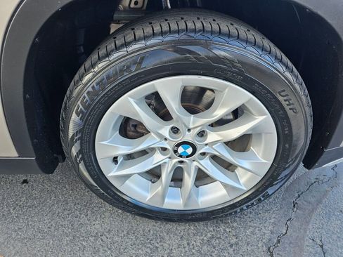Used 2015 BMW X1 xDrive28i image 9