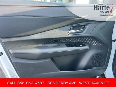 Certified 2023 Nissan Ariya FWD image 21