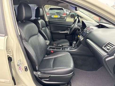 Used 2015 Subaru Crosstrek 2.0i Limited image 11