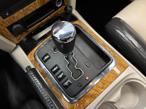 Used 2008 Jeep Grand Cherokee Limited w/ Trailer Tow Group IV image 19