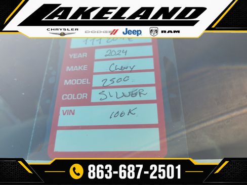 Used 2024 Chevrolet Silverado 2500 LT AWD/4WD image 10