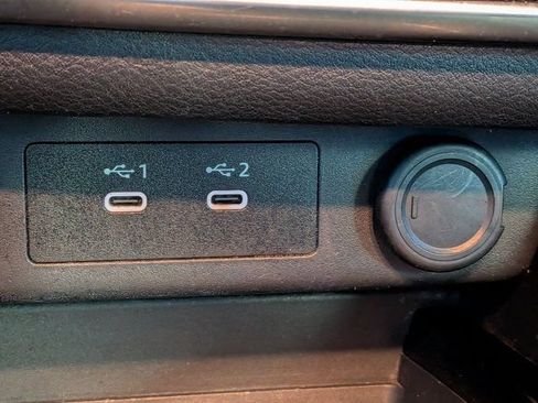 Used 2024 Nissan Rogue S FWD image 27