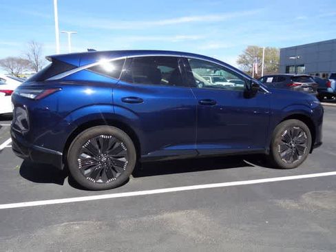 Used 2025 Nissan Murano Platinum w/ Cargo Package image 6