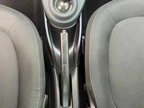 Used 2017 smart fortwo passion RWD image 23