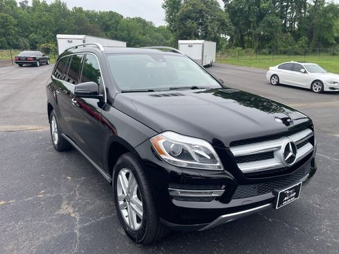 Used 2016 Mercedes-Benz GL 450 4MATIC image 8