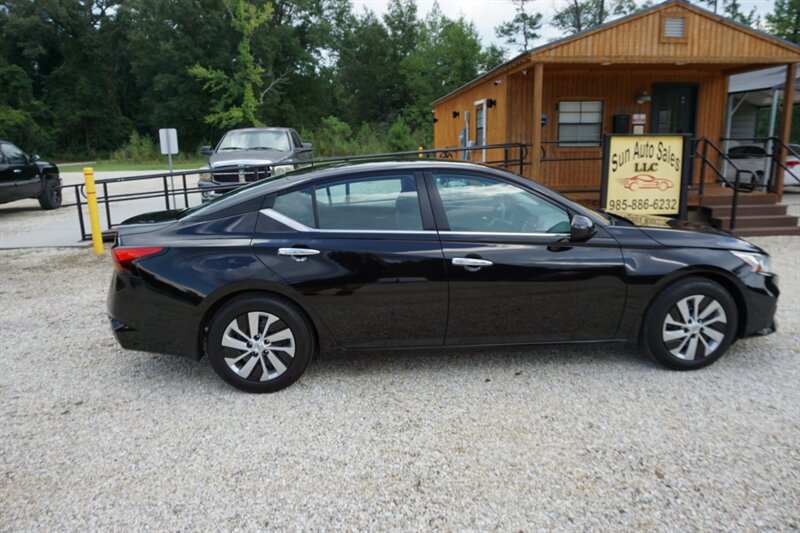 Used 2021 Nissan Altima 2.5 S w/ Driver Assist Package FWD image 9