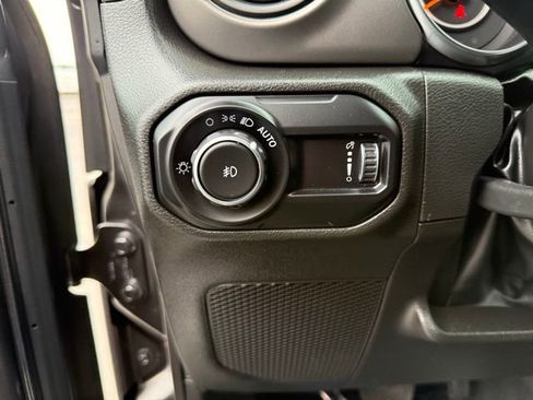 Used 2023 Jeep Wrangler Sport S image 10