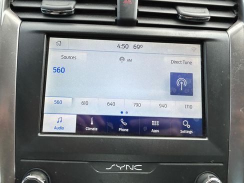 Used 2019 Ford Fusion SEL FWD image 23