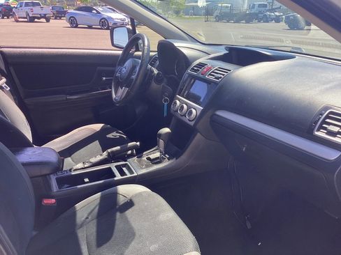 Used 2016 Subaru Crosstrek 2.0i Premium w/ Moonroof Package image 11