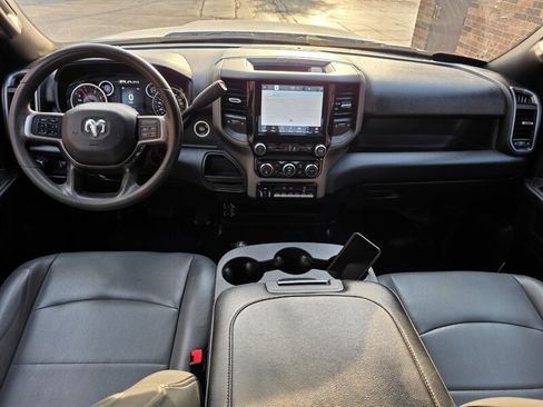 Used 2022 RAM 3500 Tradesman w/ Chrome Appearance Group AWD/4WD image 11