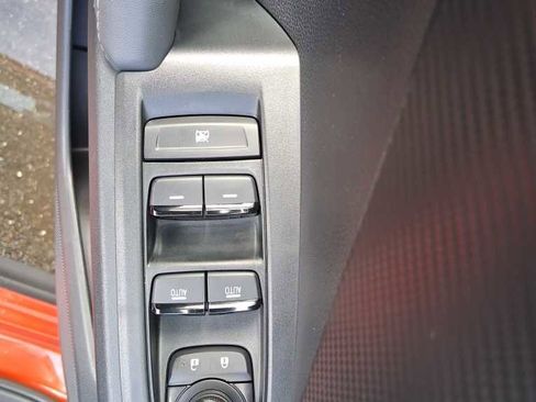 Certified 2025 Subaru Crosstrek 2.0i Premium w/ Crosstrek Mirror Package image 14