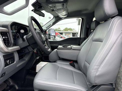 New 2026 Ford F550 2WD Crew Cab image 10