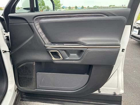 Used 2022 Rivian R1S Launch Edition AWD/4WD image 41